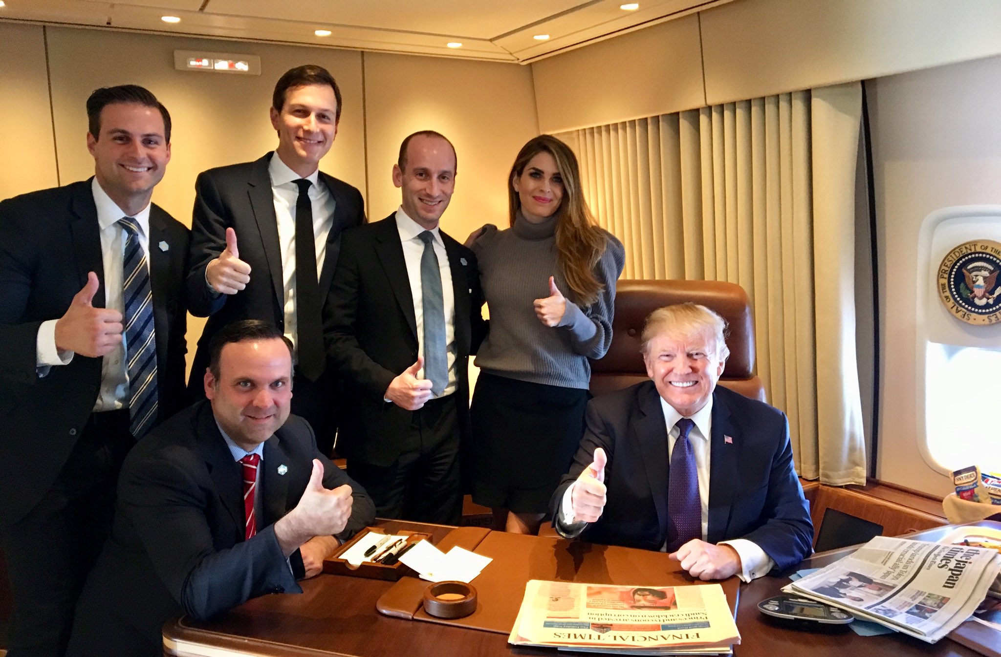 trump and staff on air force one